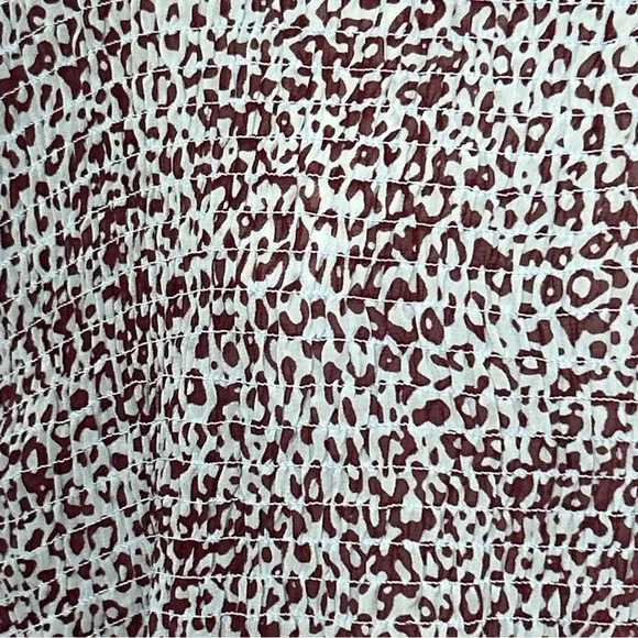 Plus Size Women's 4X (28W-30W) Animal‎ Print Tunic Top Smocked Keyhole Stretch - Picture 3 of 13